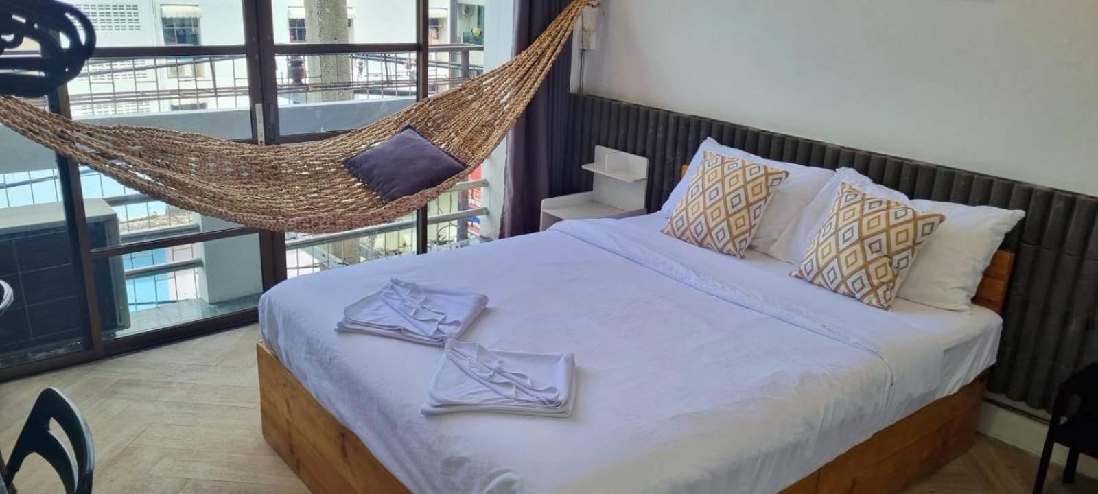 Haus Sathorn 11 Residence Bangkok Eksteriør billede